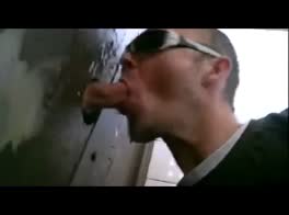 OUT DOOR CUM PIG AT THE GLORY HOLE